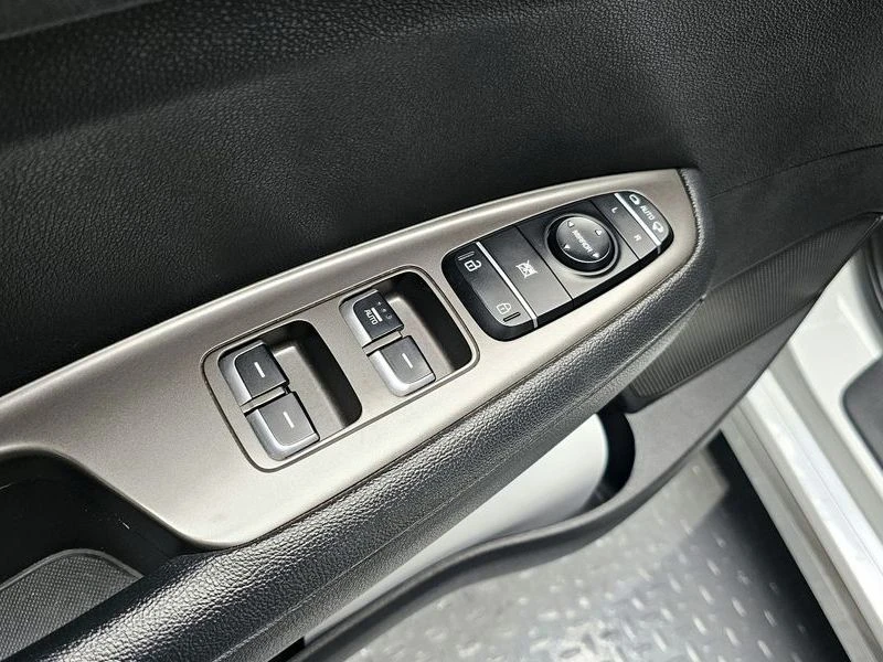 Kia K5 2.0| 160к.с., снимка 17 - Автомобили и джипове - 56161401