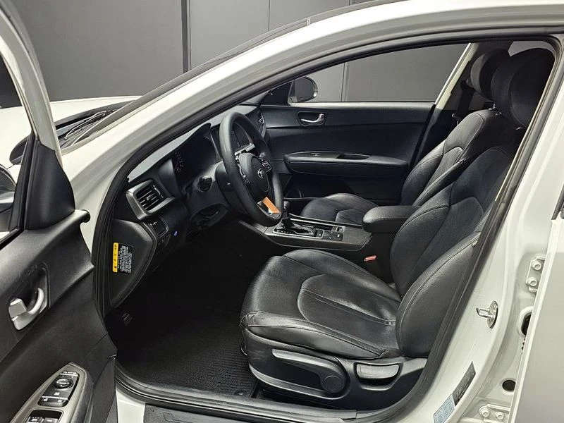 Kia K5 2.0| 160к.с., снимка 10 - Автомобили и джипове - 56161401