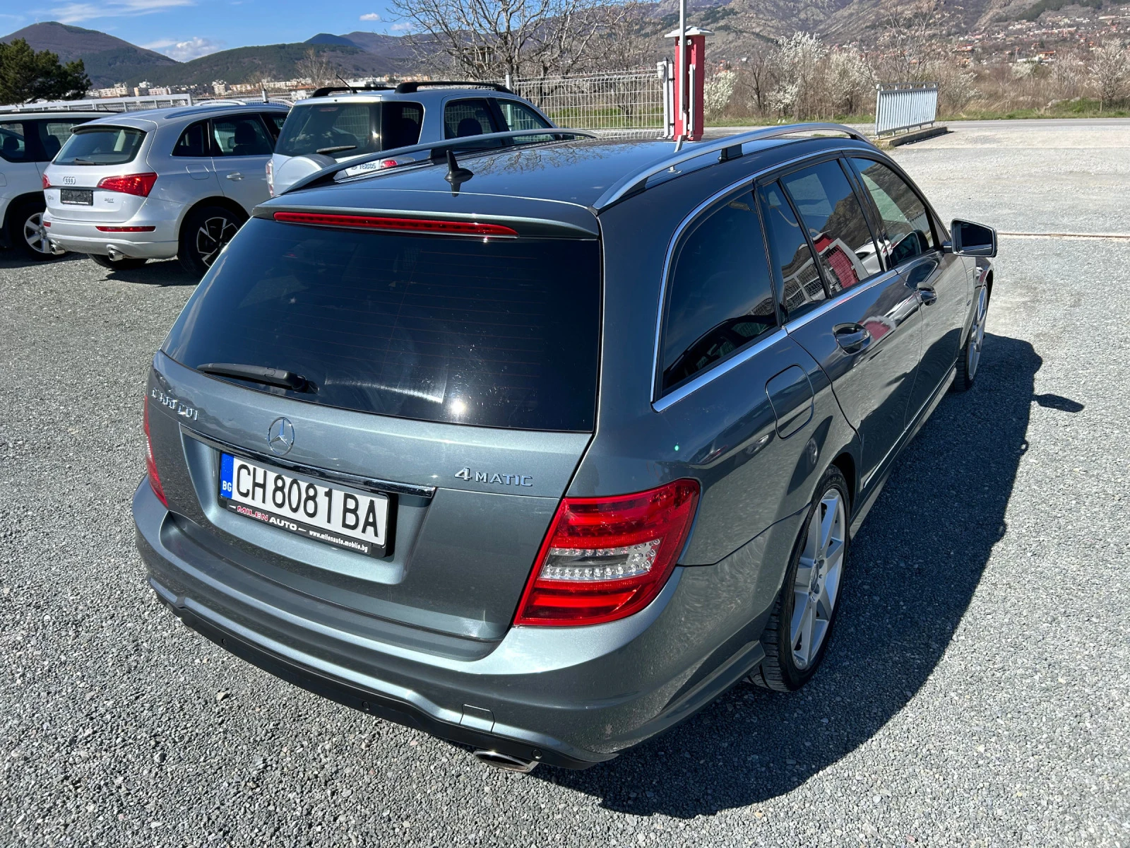 Mercedes-Benz C 300 (КАТО НОВА)^(AMG) - изображение 6