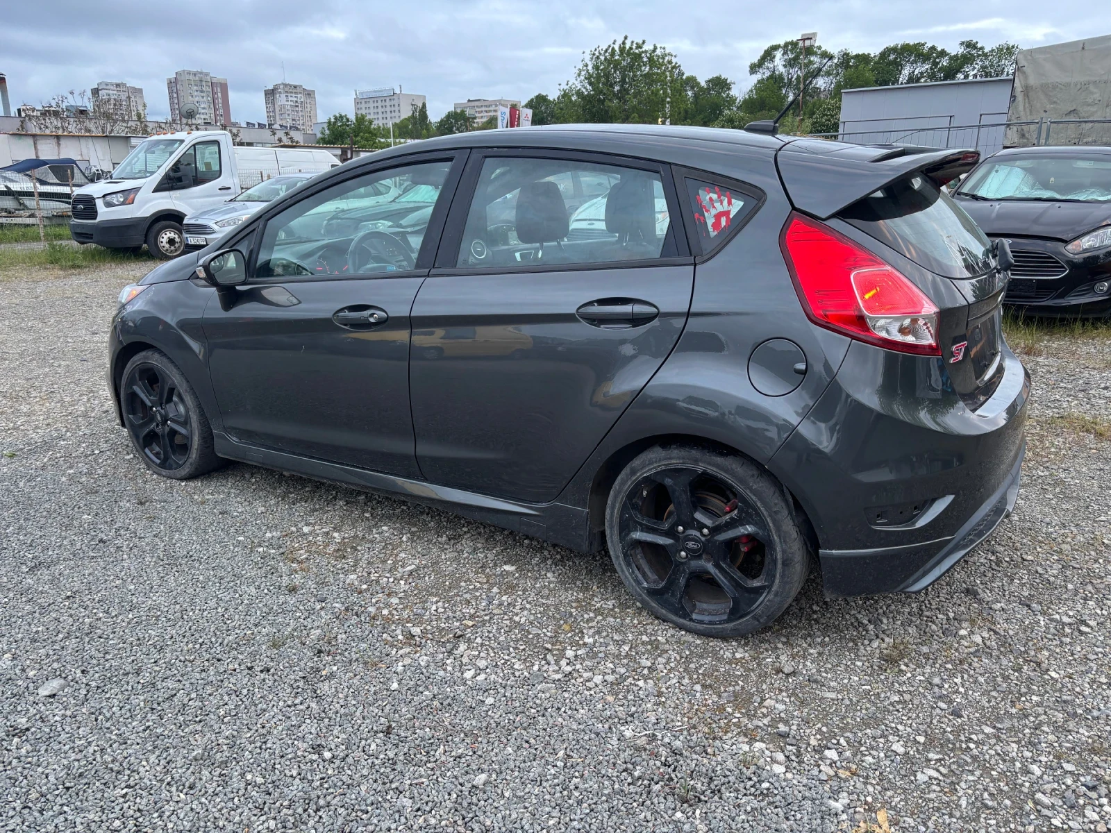 Ford Fiesta ST - изображение 3