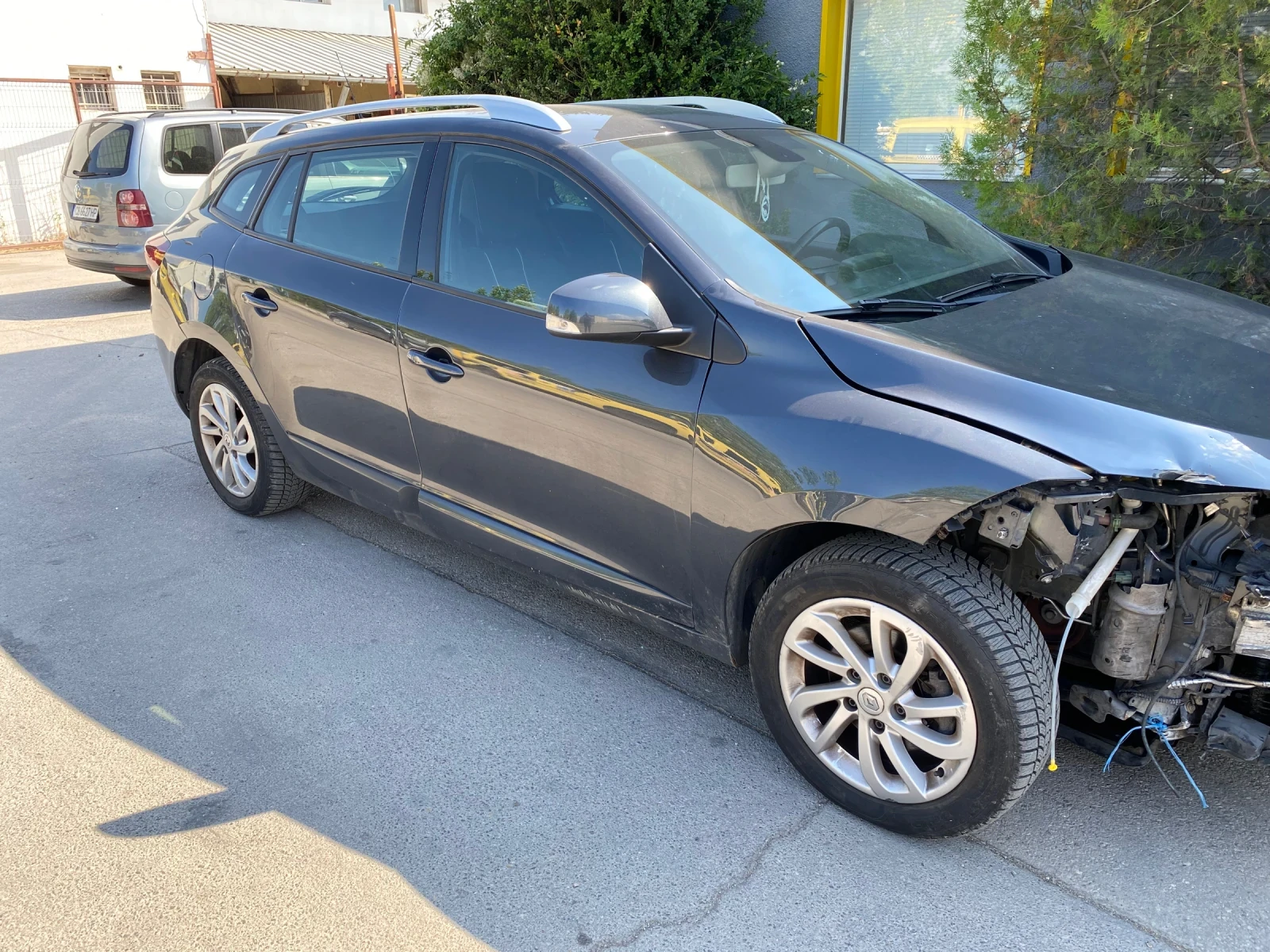Renault Megane Grand tour 1.5dci Dynamique EDC - изображение 4