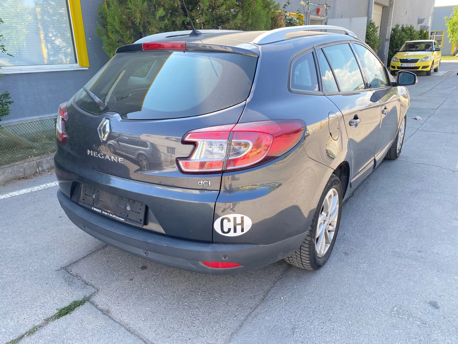Renault Megane Grand tour 1.5dci Dynamique EDC - изображение 5