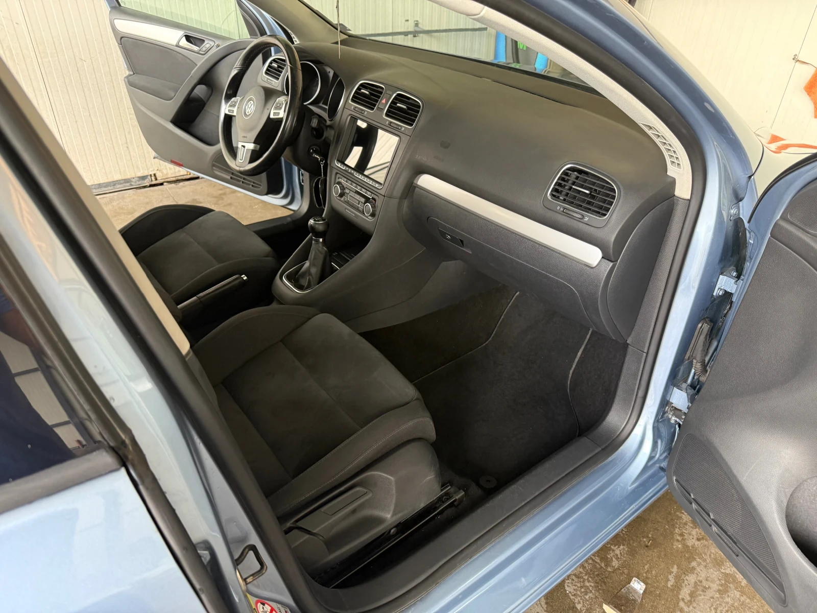 VW Golf Golf R - изображение 8