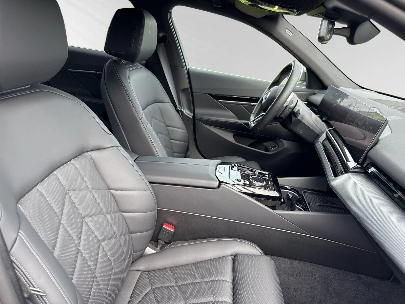 BMW 520 i M-SPORT PAKET CAMERA LED  | Mobile.bg   11