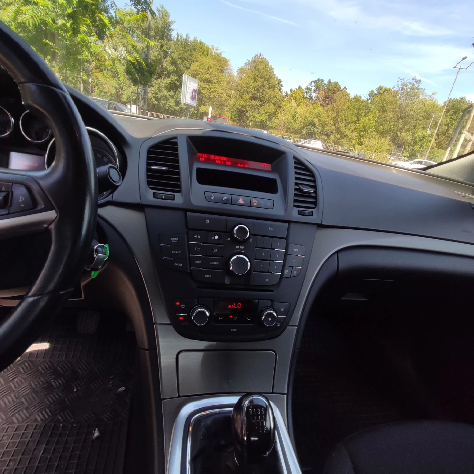 Opel Insignia 1.6 16V turbo LPG | Mobile.bg — изображение 11