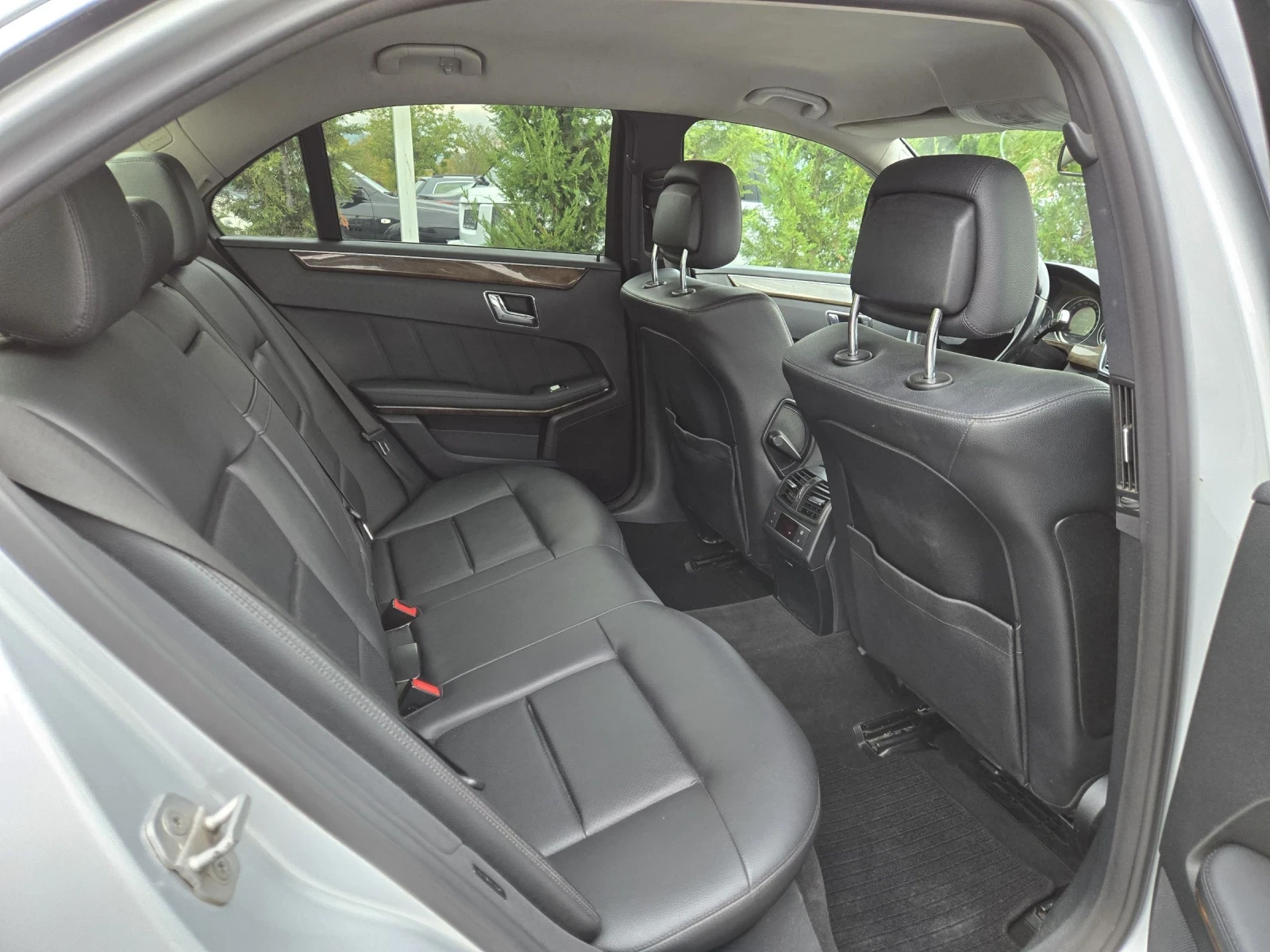 Mercedes-Benz E 350 3.0CDI-231= = 4MATIC= NAVI= =  | Mobile.bg   13