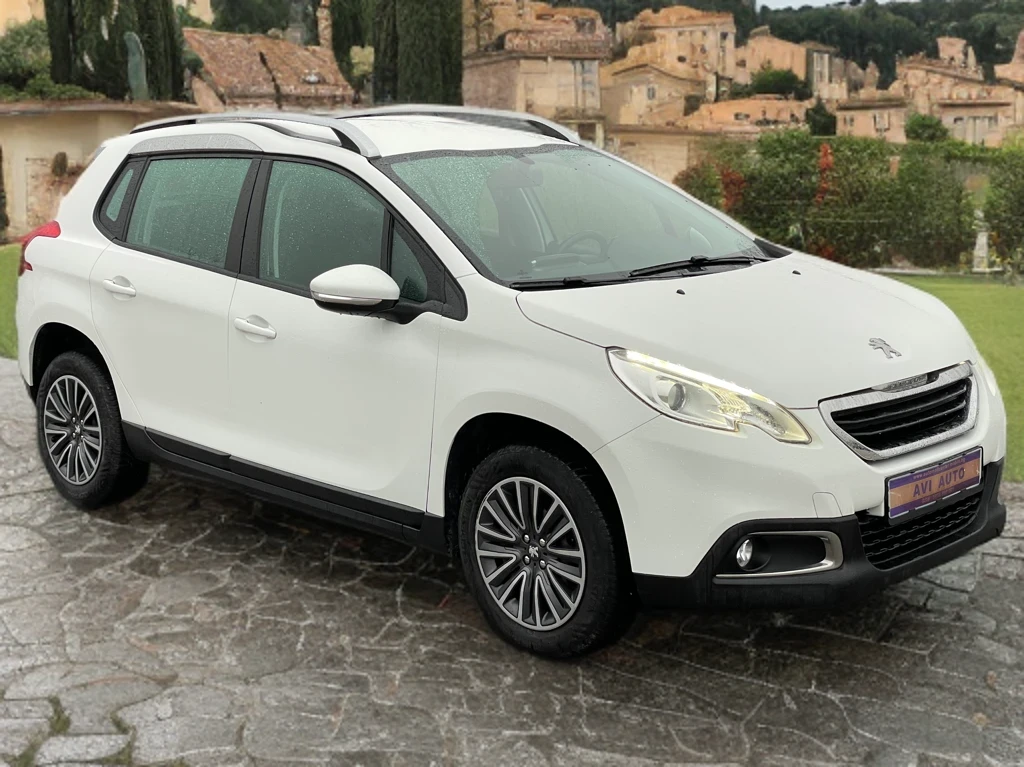 Peugeot 2008 1 собственик, СЕРВИЗНА ИСТОРИЯ, 1.6hdi 151.000km 