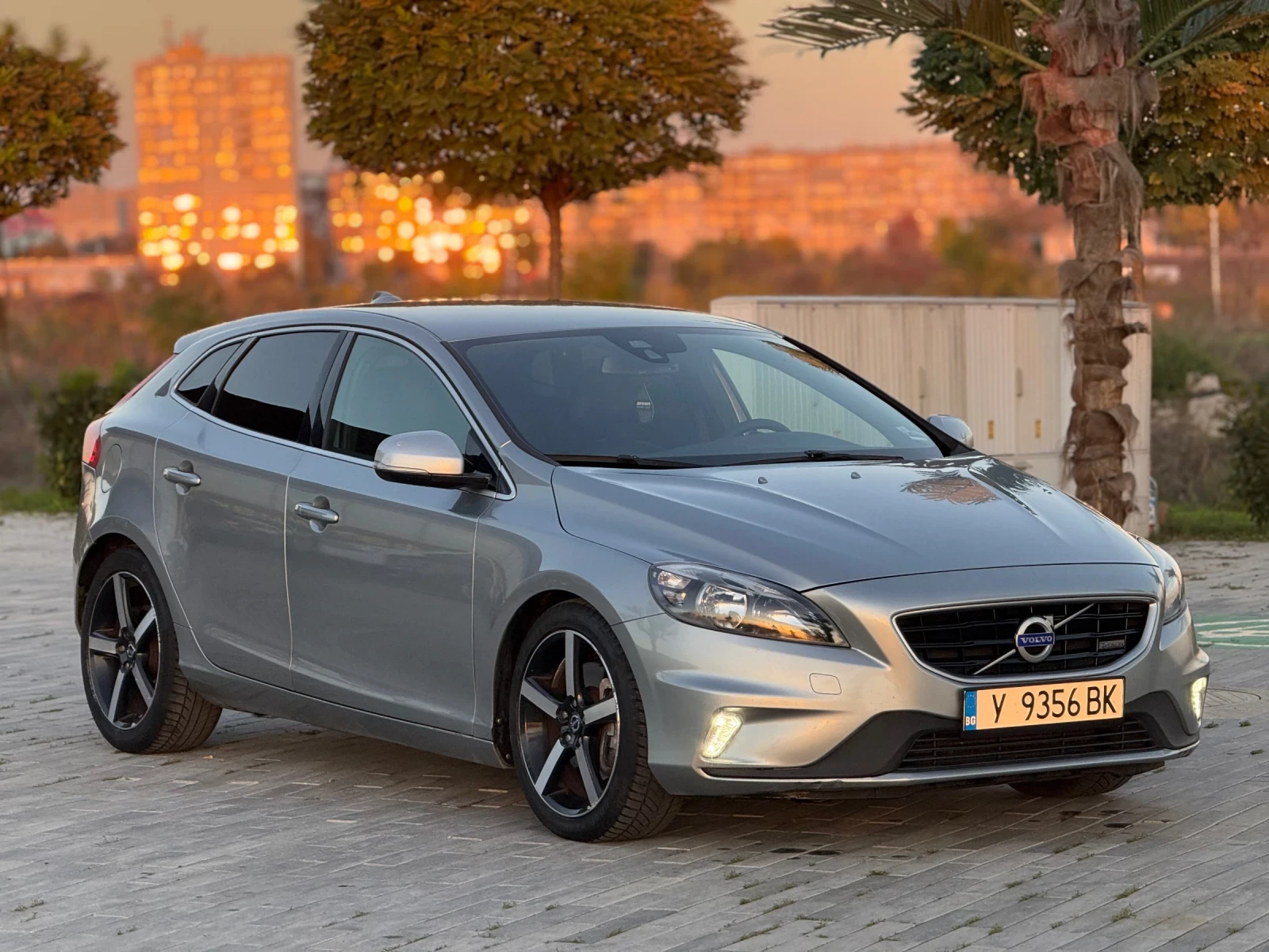 Volvo V40 2.0D | Mobile.bg   1