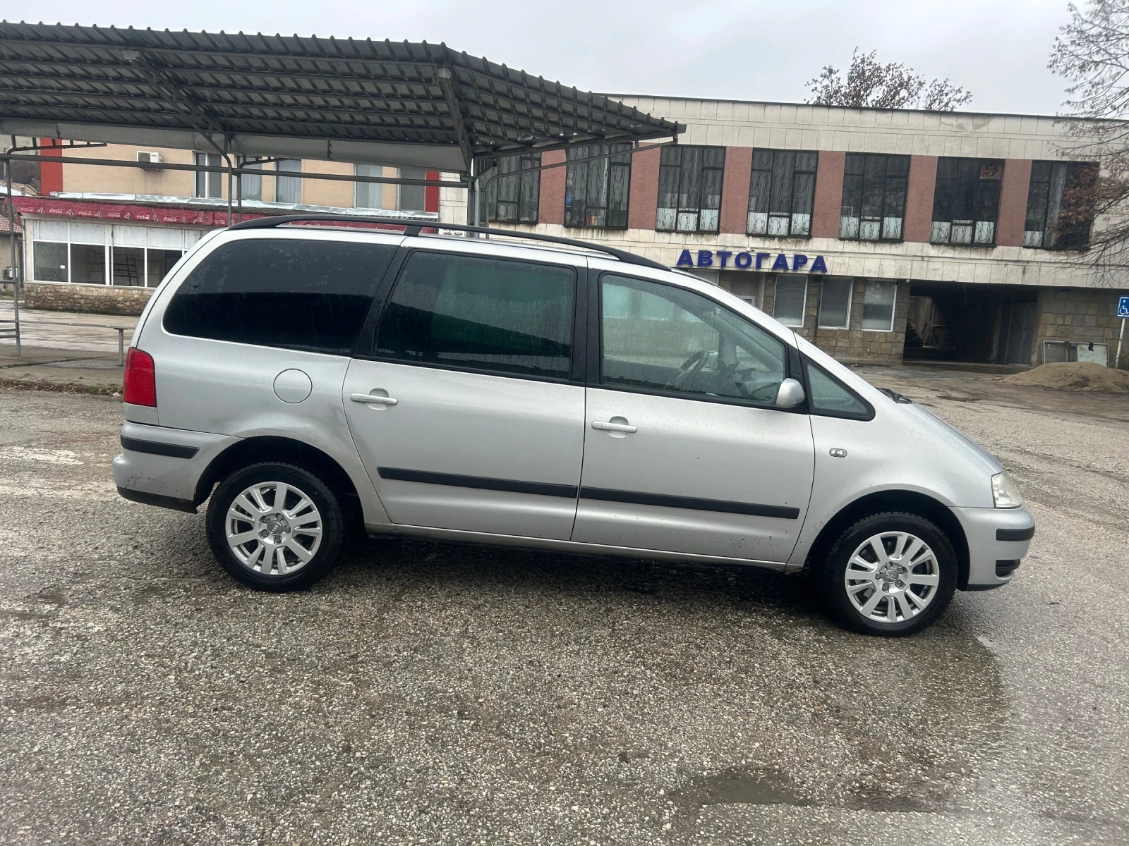 VW Sharan 1.9-TDI-131kc - изображение 6
