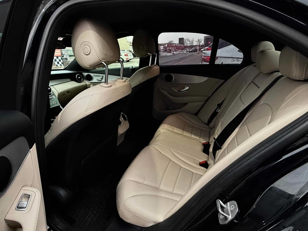 Mercedes-Benz C 300 * 4dr Sdn 4MATIC * CARFAX * ��� ������������ ����� | Mobile.bg � ����������� 11