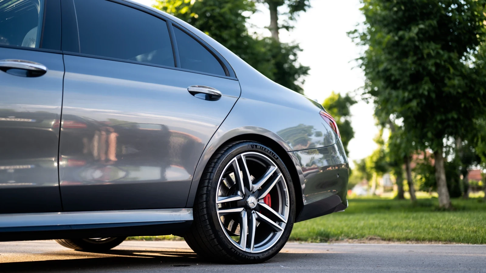 Mercedes-Benz E 63 AMG S Готов Лизинг ! БАРТЕР, снимка 5 - Автомобили и джипове - 53864206