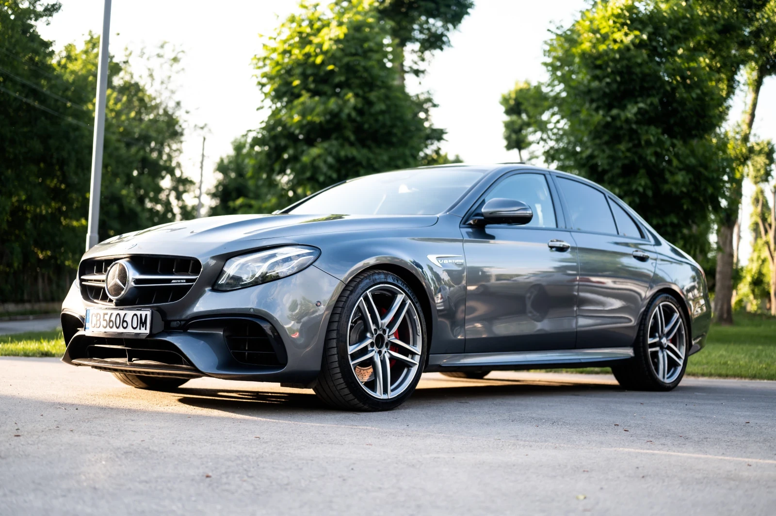 Mercedes-Benz E 63 AMG S Готов Лизинг ! БАРТЕР, снимка 2 - Автомобили и джипове - 53864206
