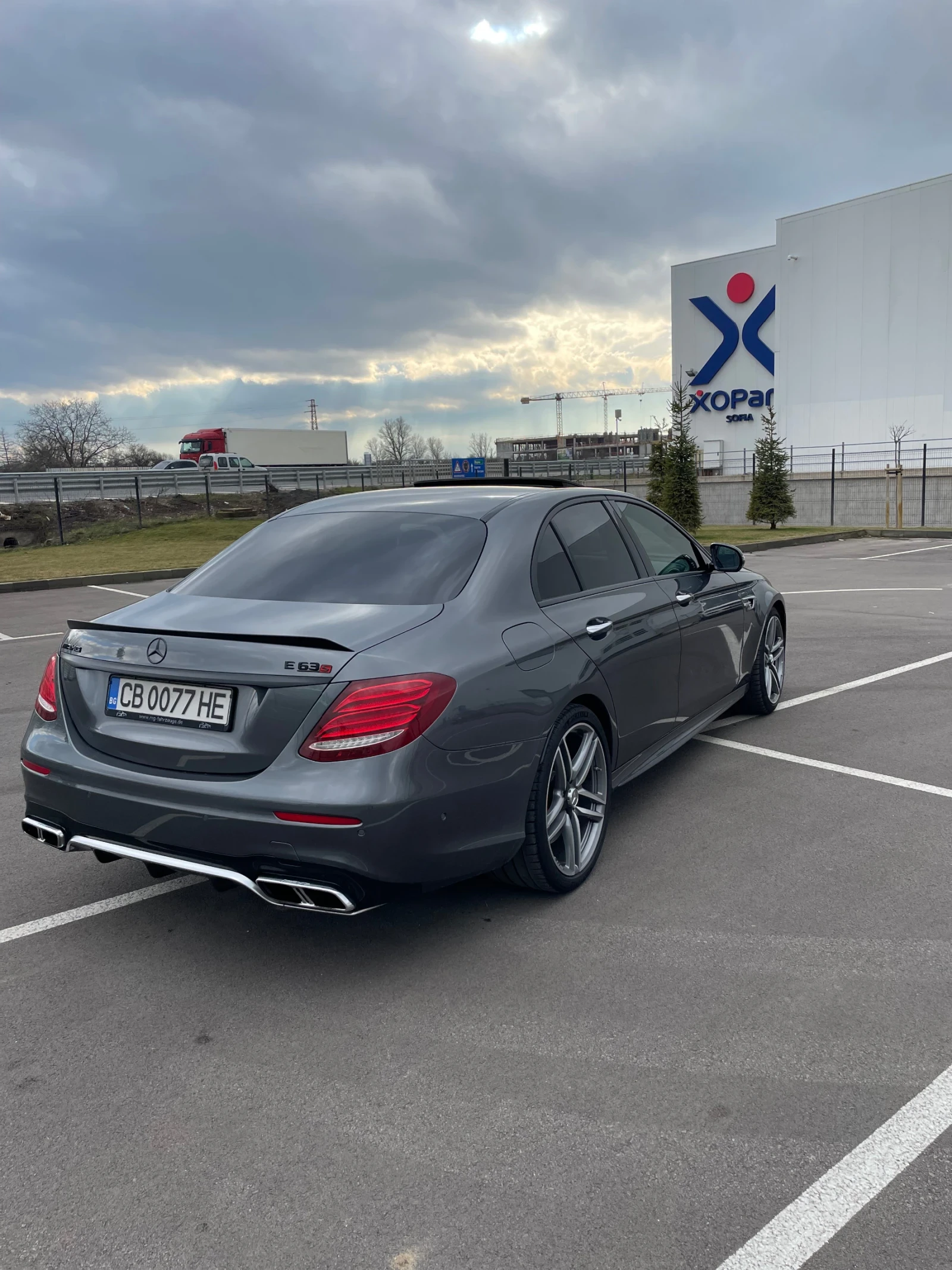 Mercedes-Benz E 63 AMG S 612hp, снимка 3 - Автомобили и джипове - 53864206