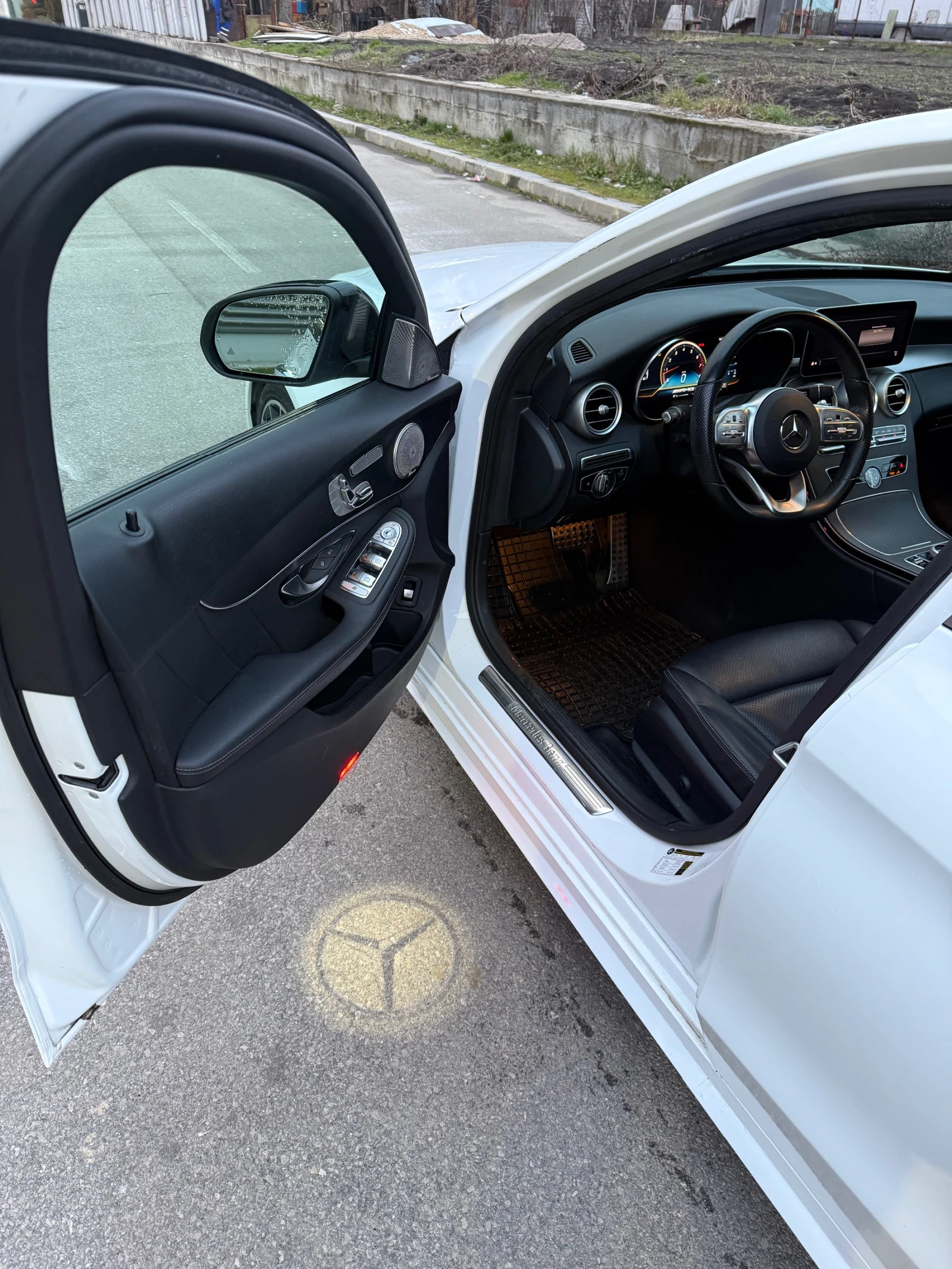 Mercedes-Benz C 300 AMG PACKAGE NIGHT PACKAGE , снимка 7 - Автомобили и джипове - 53965878