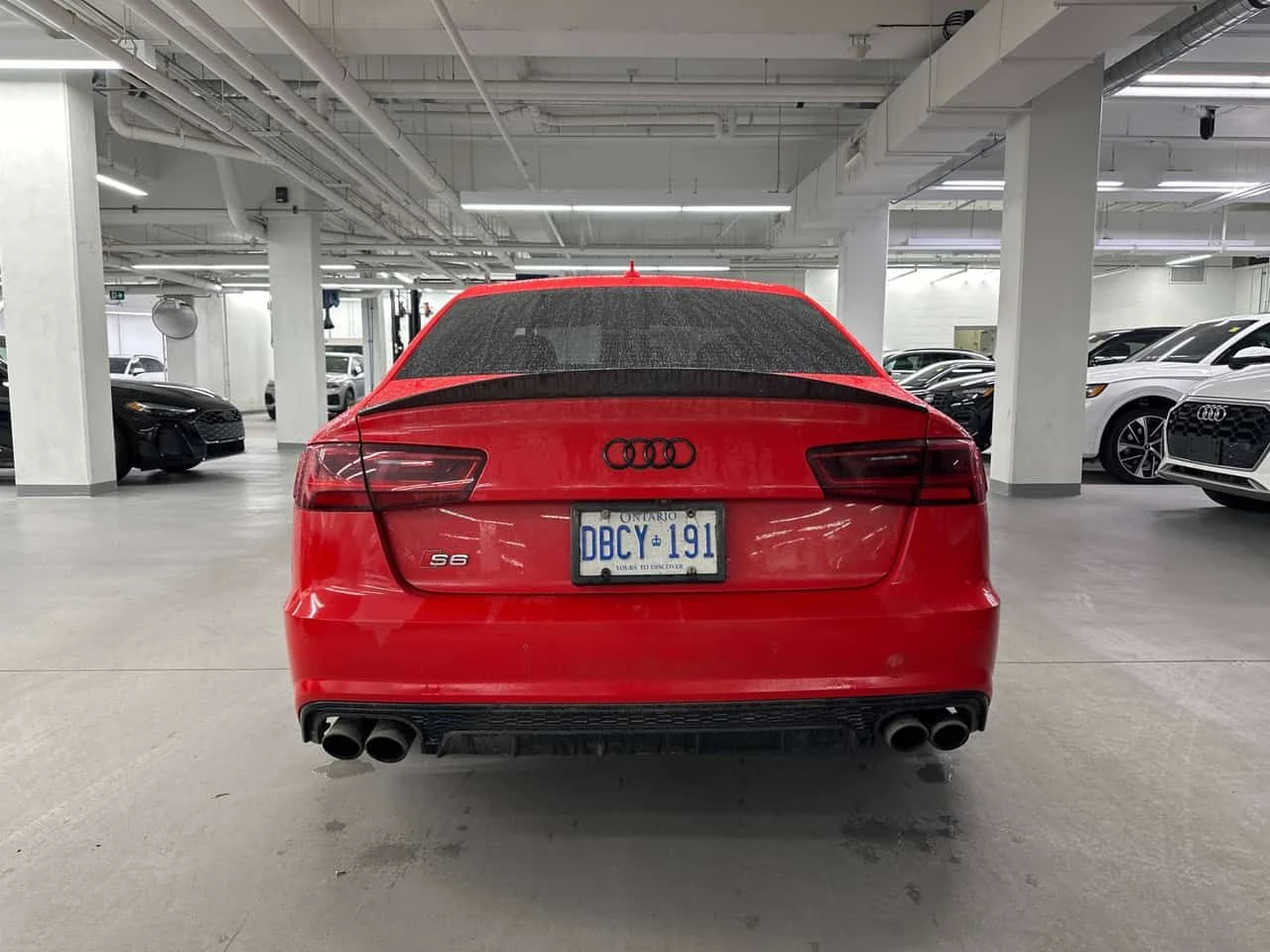 Audi S6 * 4.0 TFSI quattro S tronic * CARFAX * 2 КЛЮЧА * , снимка 4 - Автомобили и джипове - 54092855