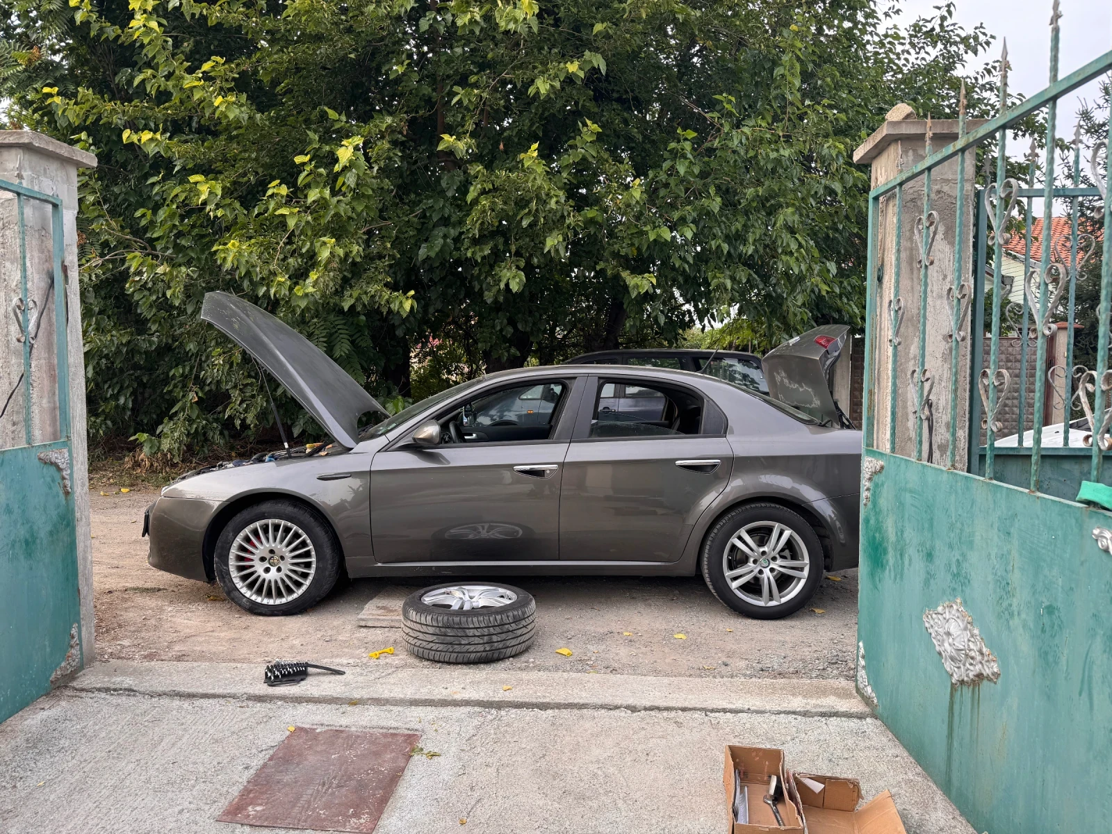 Alfa Romeo 159, снимка 12 - Автомобили и джипове - 54165419