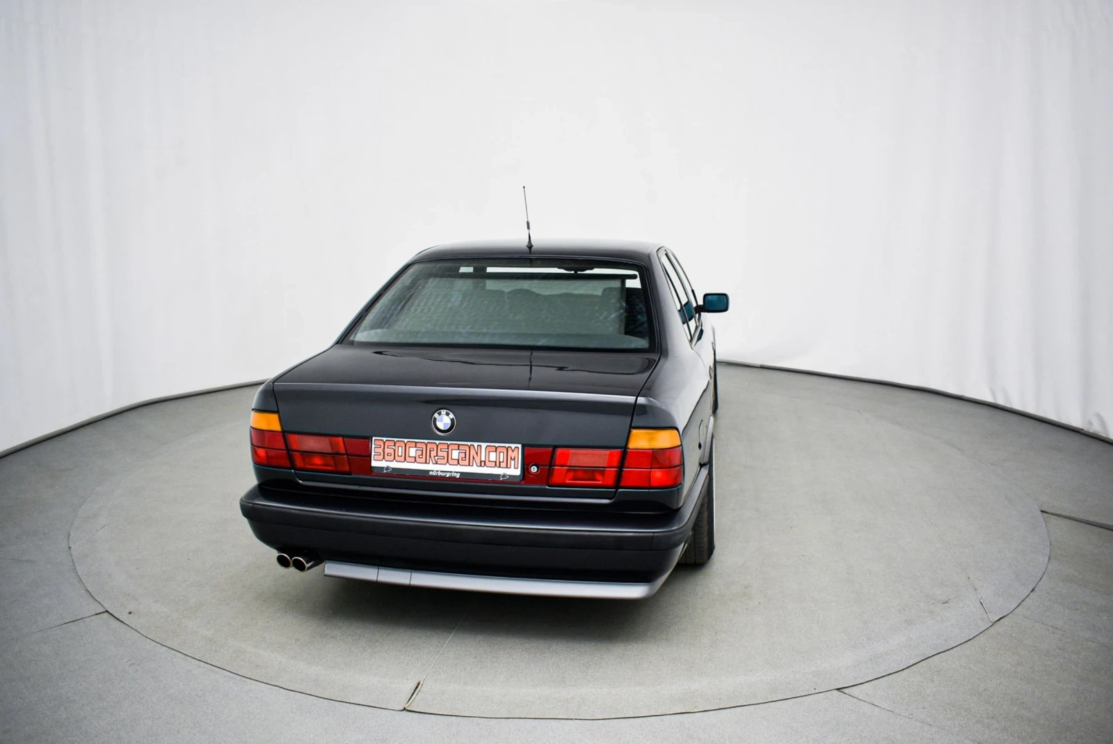 BMW 520, снимка 2 - Автомобили и джипове - 54293210