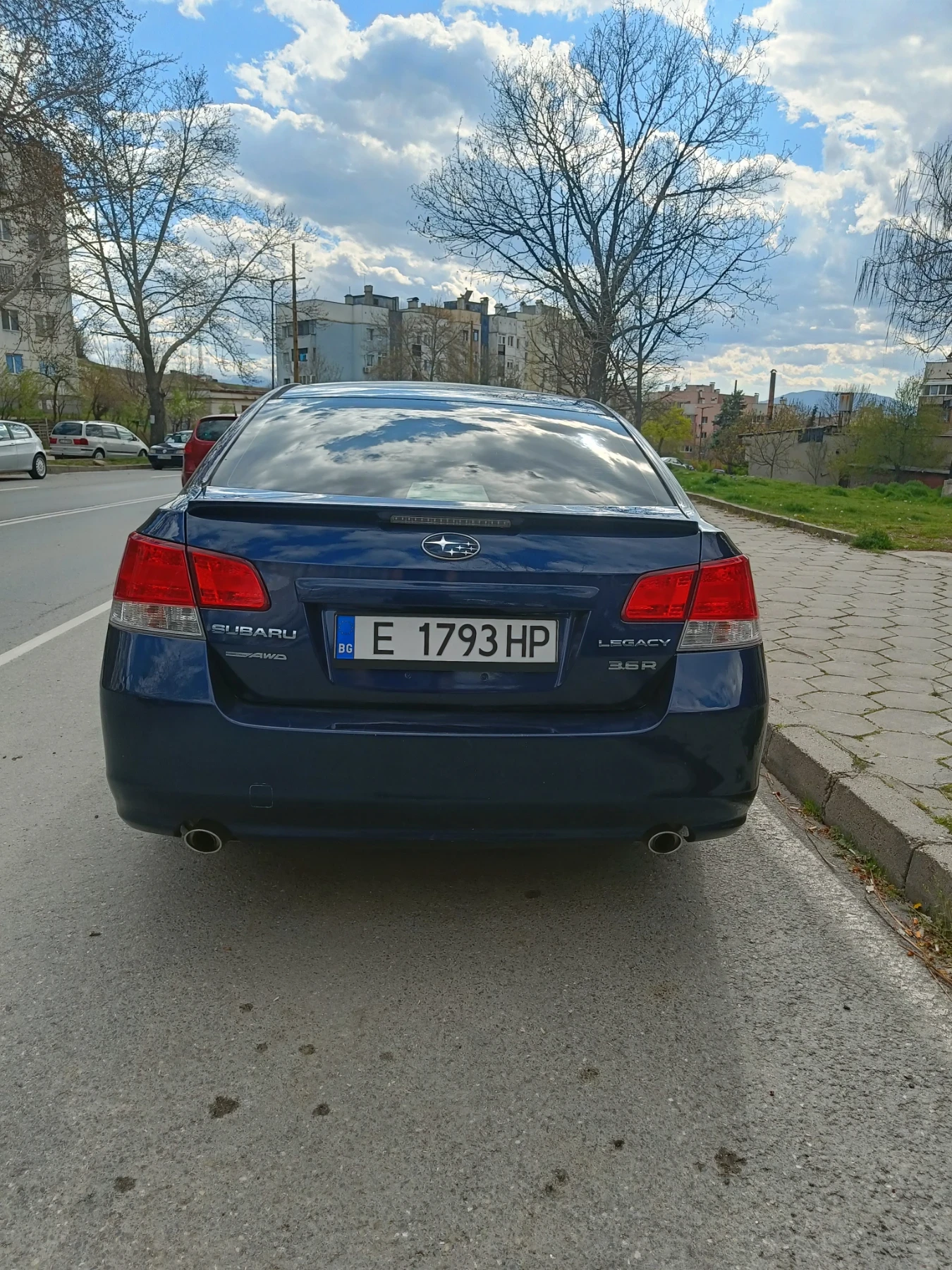 Subaru Legacy, снимка 2 - Автомобили и джипове - 54630705
