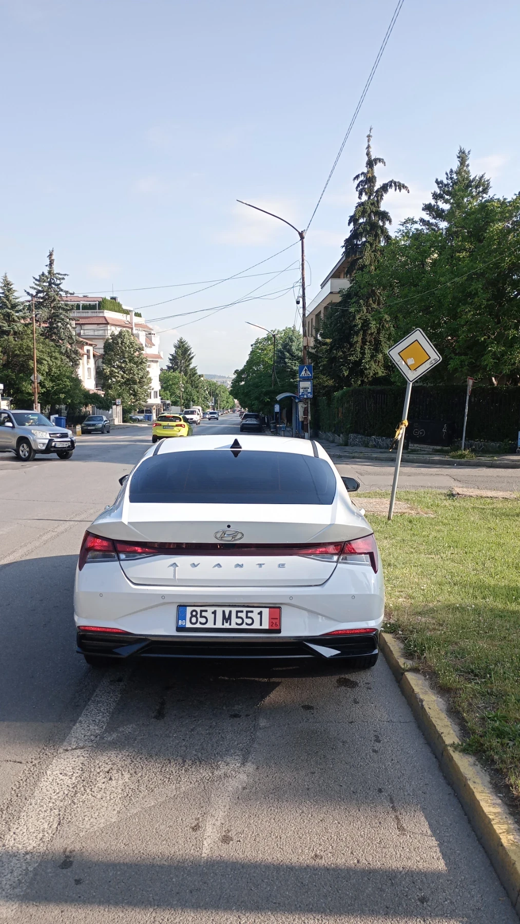 Hyundai Elantra Avante 2022 godina, снимка 4 - Автомобили и джипове - 54767626