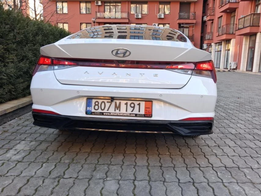 Hyundai Elantra Avante 2022 godina, снимка 3 - Автомобили и джипове - 54767626