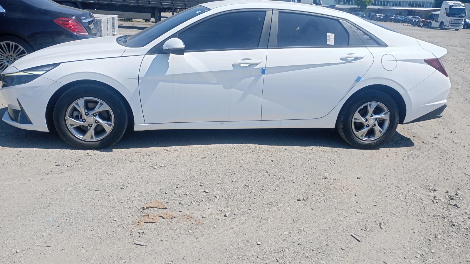 Hyundai Elantra Avante 2022 godina