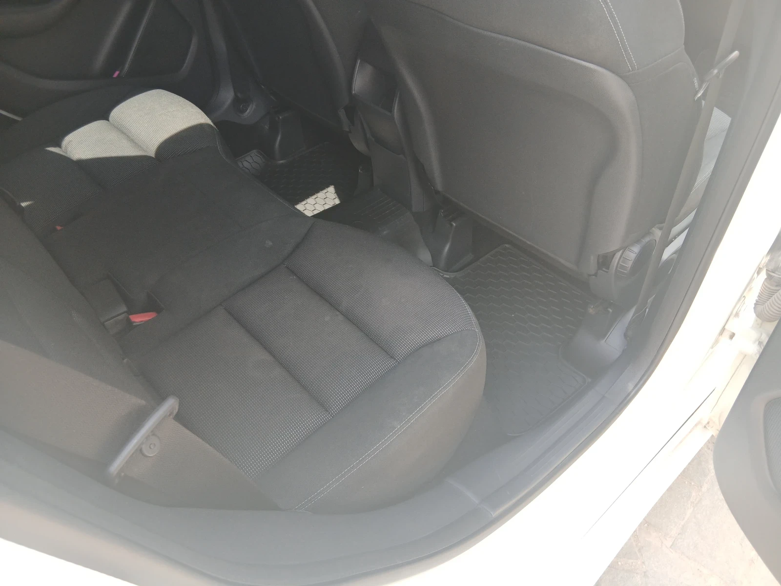 Mercedes-Benz B 180, снимка 10 - Автомобили и джипове - 54809090
