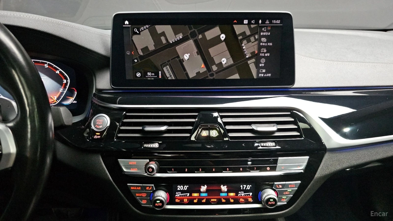 BMW 530 M-SPORT* ПОДГРЕВ* ОБДУХВАНЕ* ШИБИДАХ* 360* HUD* , снимка 14 - Автомобили и джипове - 55485450