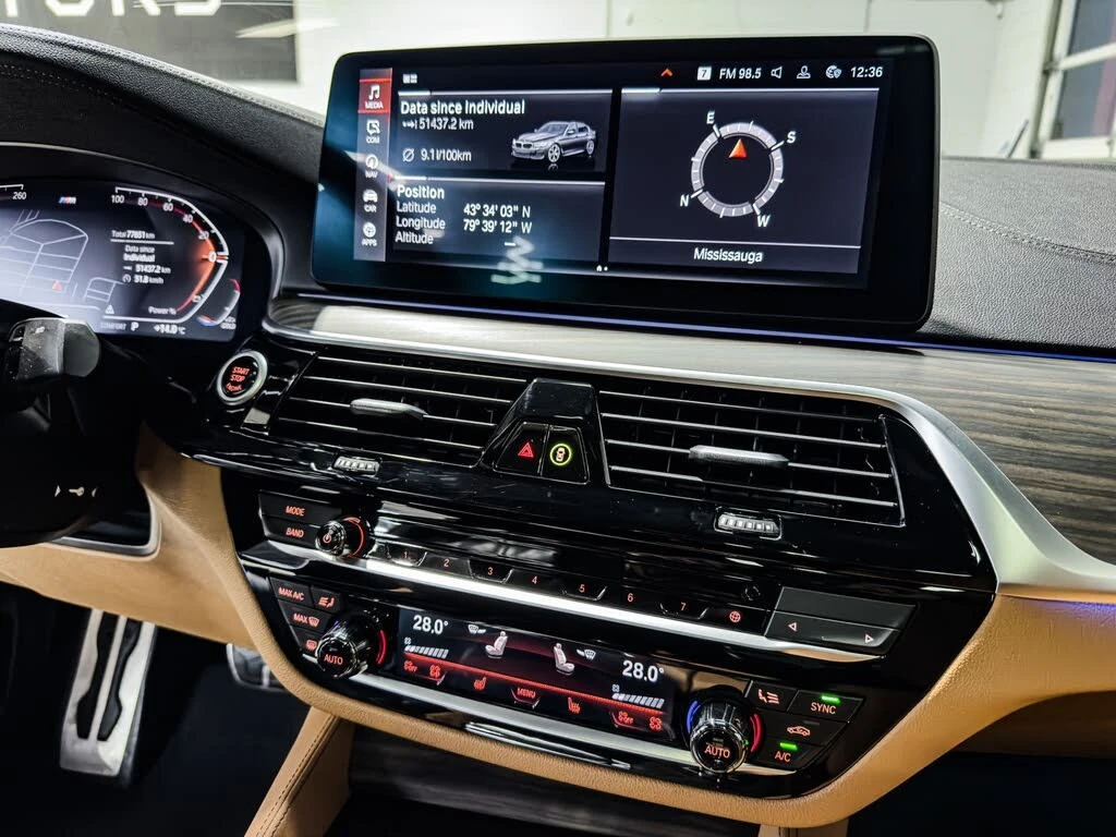 BMW 540 xDrive * АвтоКредит * (ЦЕНА ДО БГ), снимка 11 - Автомобили и джипове - 55580580