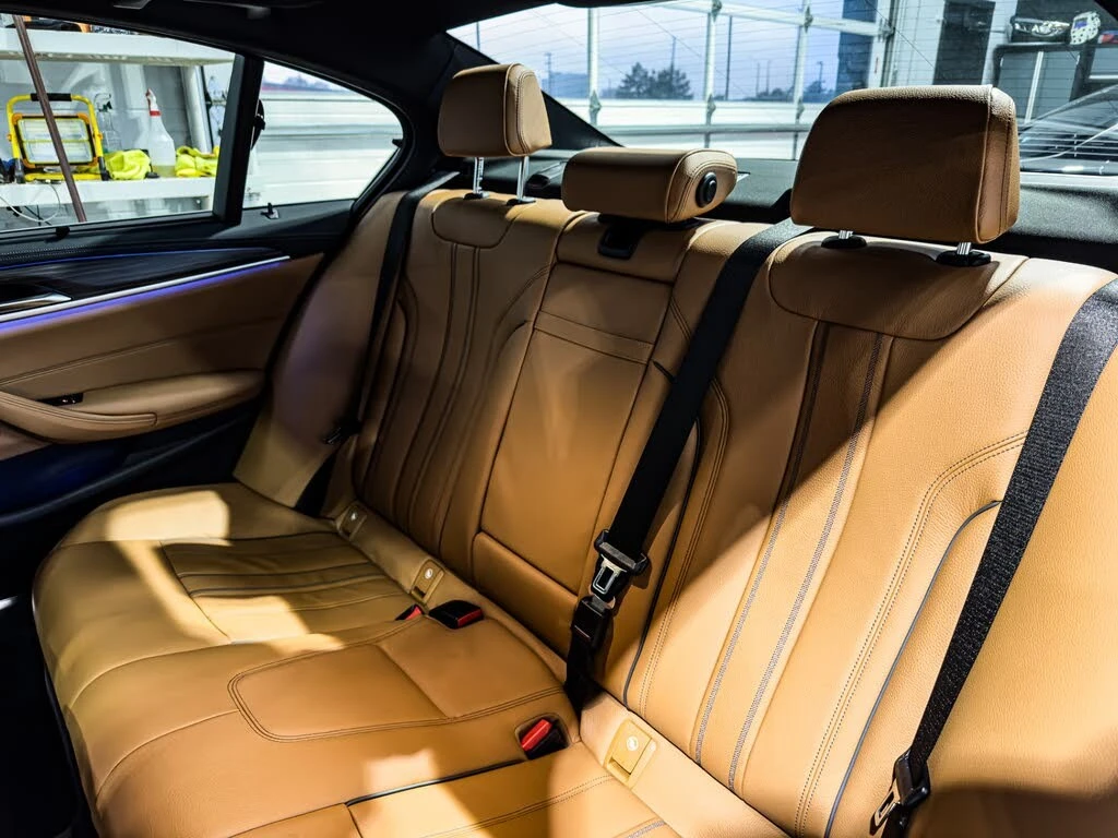 BMW 540 xDrive * АвтоКредит * (ЦЕНА ДО БГ), снимка 16 - Автомобили и джипове - 55580580