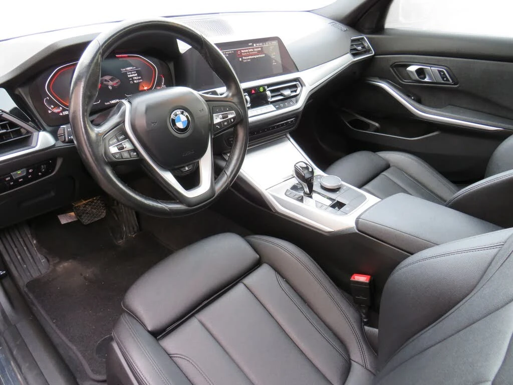 BMW 330 * АвтоКредит (ЦЕНА ДО БГ), снимка 10 - Автомобили и джипове - 56299120