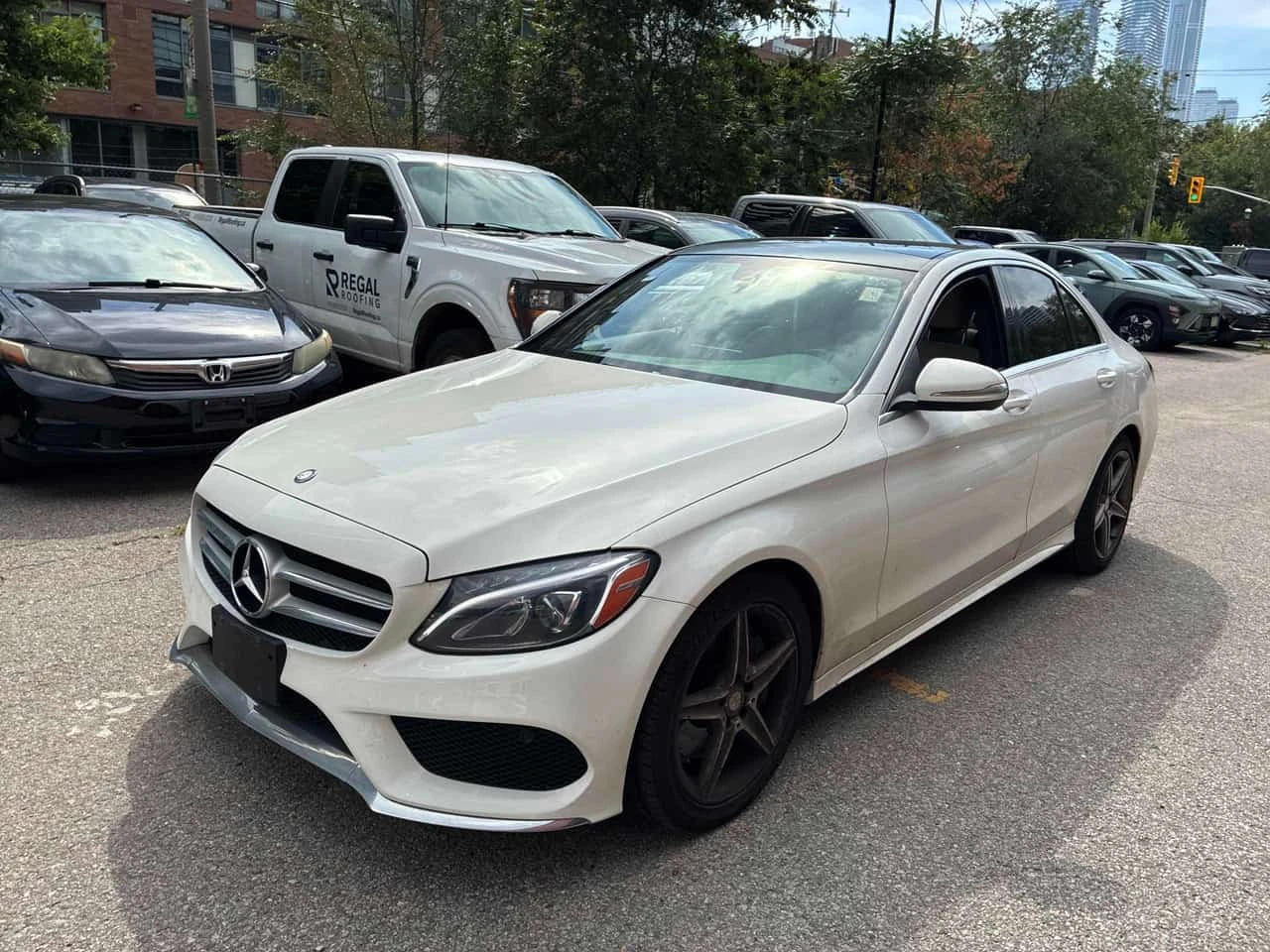 Mercedes-Benz C 300 * CARFAX * 
