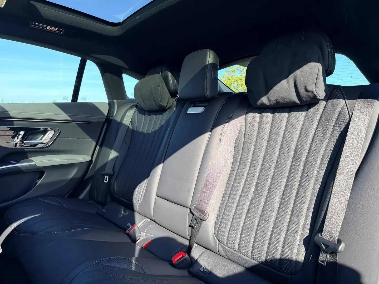 Mercedes-Benz EQS 580* AMG* LINE* LUXURY* BURMESTER* ���������* ���� | Mobile.bg � ����������� 15