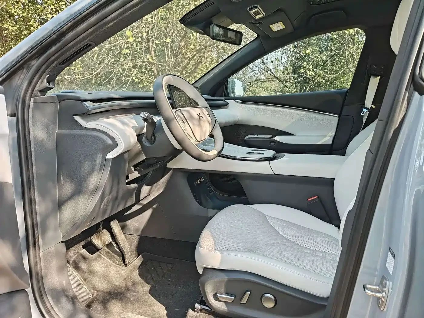 Xpeng G6, снимка 7 - Автомобили и джипове - 56686339