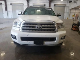 Toyota Sequoia PLATINUM* 5.7* V8* ПОДГРЕВ* КАМЕРА* КЕЙЛЕС - 27500 лв. / 14060.53 € - 23403872 5