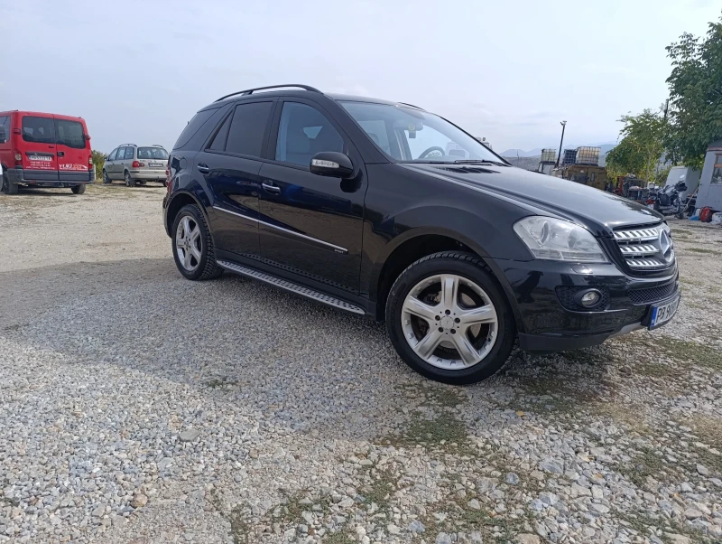 Mercedes-Benz ML 320, снимка 4 - Автомобили и джипове - 47740276