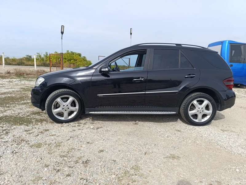 Mercedes-Benz ML 320, снимка 2 - Автомобили и джипове - 47740276