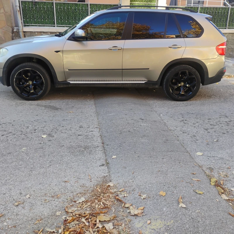 BMW X5, снимка 5 - Автомобили и джипове - 47860437