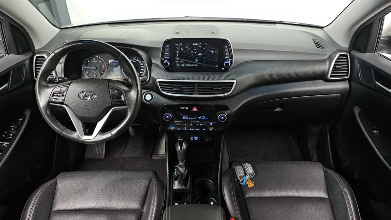 Hyundai Tucson 2.0 CRDI / АВТОМАТИК !!!, снимка 6 - Автомобили и джипове - 51857564
