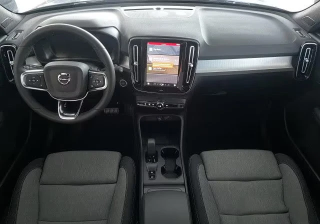 Volvo XC40 B4/CORE/247HP/FWD/NAVI/CAM/AMBI/DIGITAL/LED/627f - изображение 8