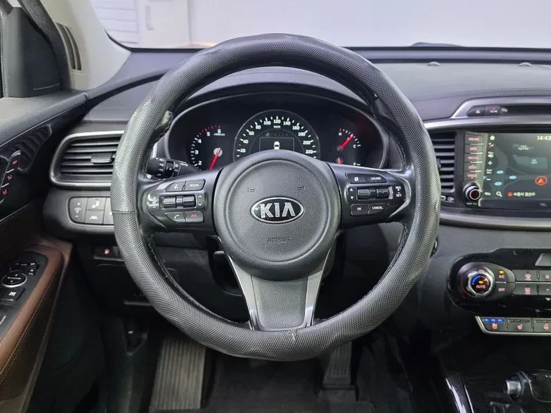 Kia Sorento 2.2 CRDI 4WD - ���� 30% ����� | Mobile.bg � ����������� 13
