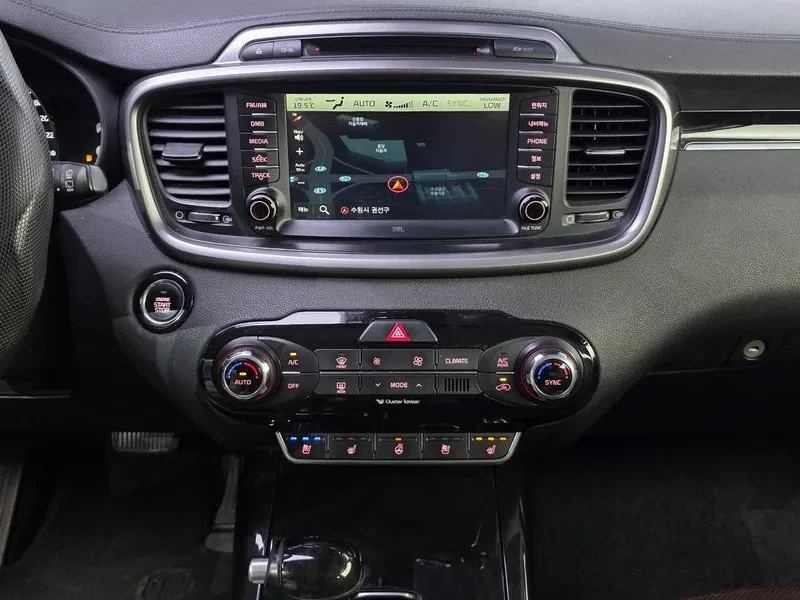 Kia Sorento 2.2 CRDI 4WD - ���� 30% ����� | Mobile.bg � ����������� 14