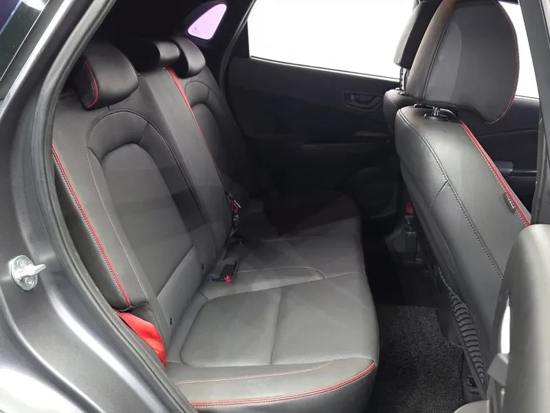 Hyundai Kona 1.6 - САМО 30% АВАНС, снимка 11 - Автомобили и джипове - 56305028