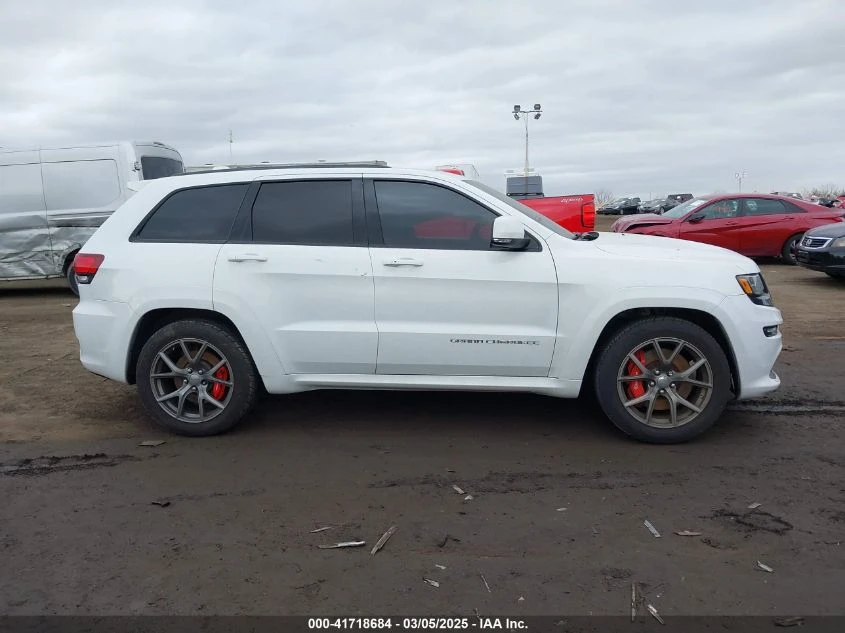 Jeep Grand cherokee 2016 JEEP GRAND CHEROKEE SRT - изображение 5