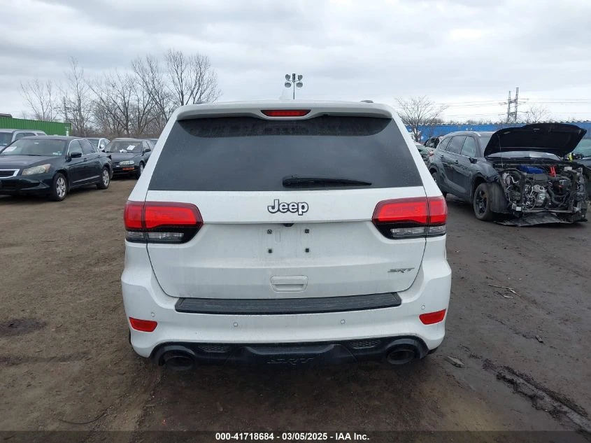 Jeep Grand cherokee 2016 JEEP GRAND CHEROKEE SRT - изображение 8