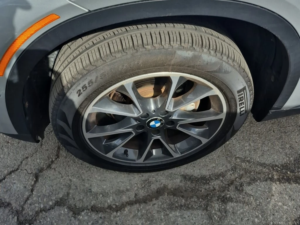 BMW X5  - изображение 6