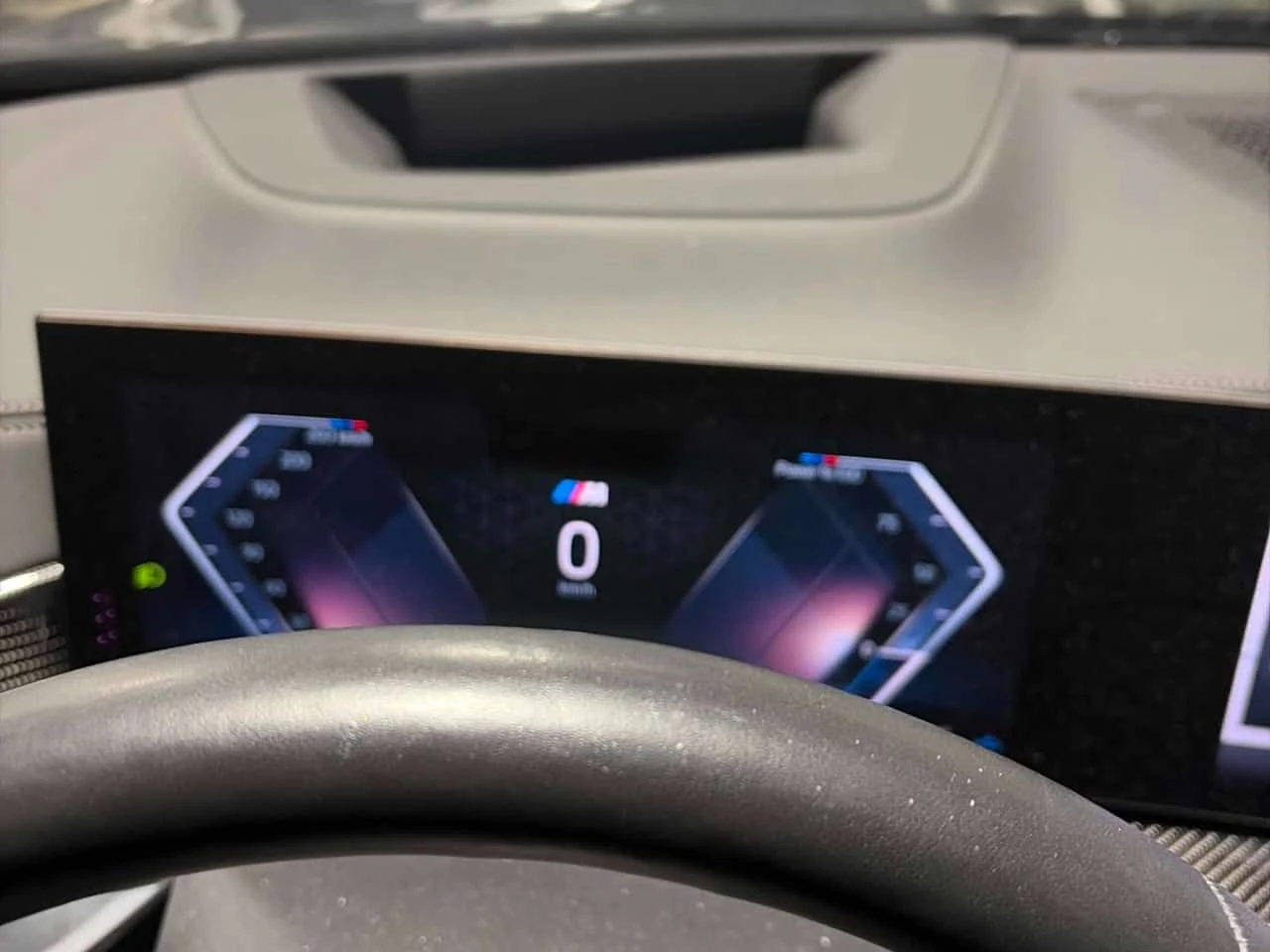 BMW X6 * xDrive40i * DISTRONIC* HEAD-UP* PANORAMIC* 360 , снимка 10 - Автомобили и джипове - 53949801