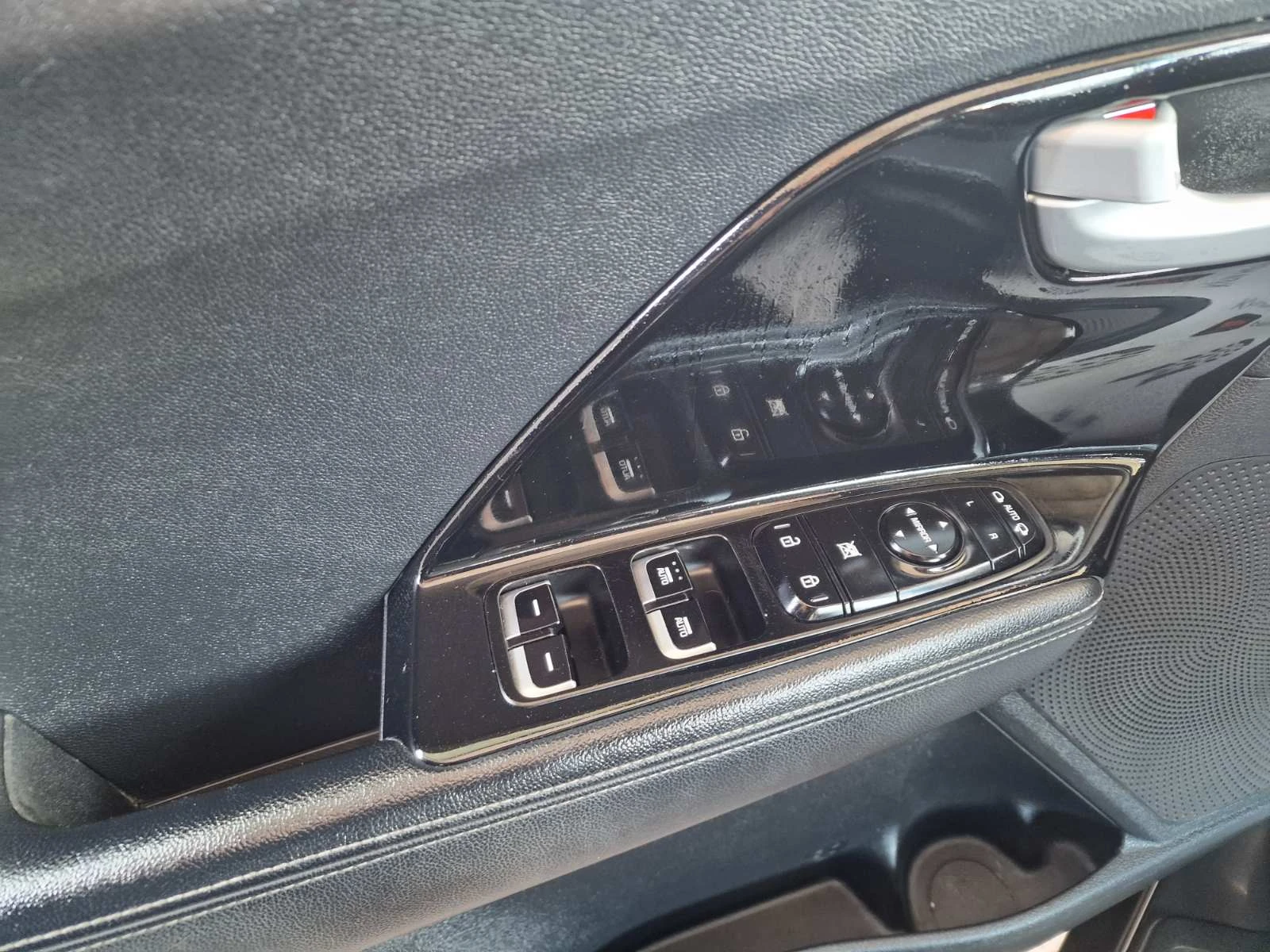 Kia Niro 1.6HYBRID-EDITION-FULL, снимка 12 - Автомобили и джипове - 54127232