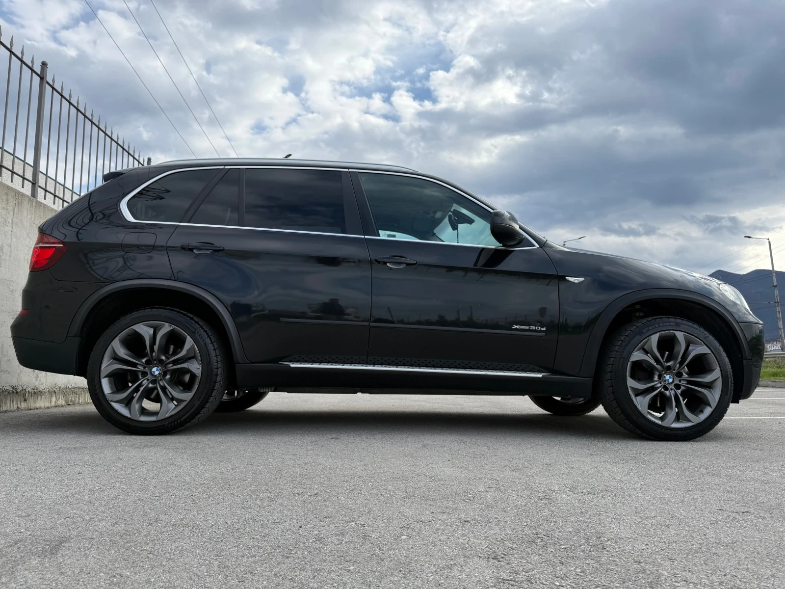 BMW X5 X drive, снимка 2 - Автомобили и джипове - 54160919