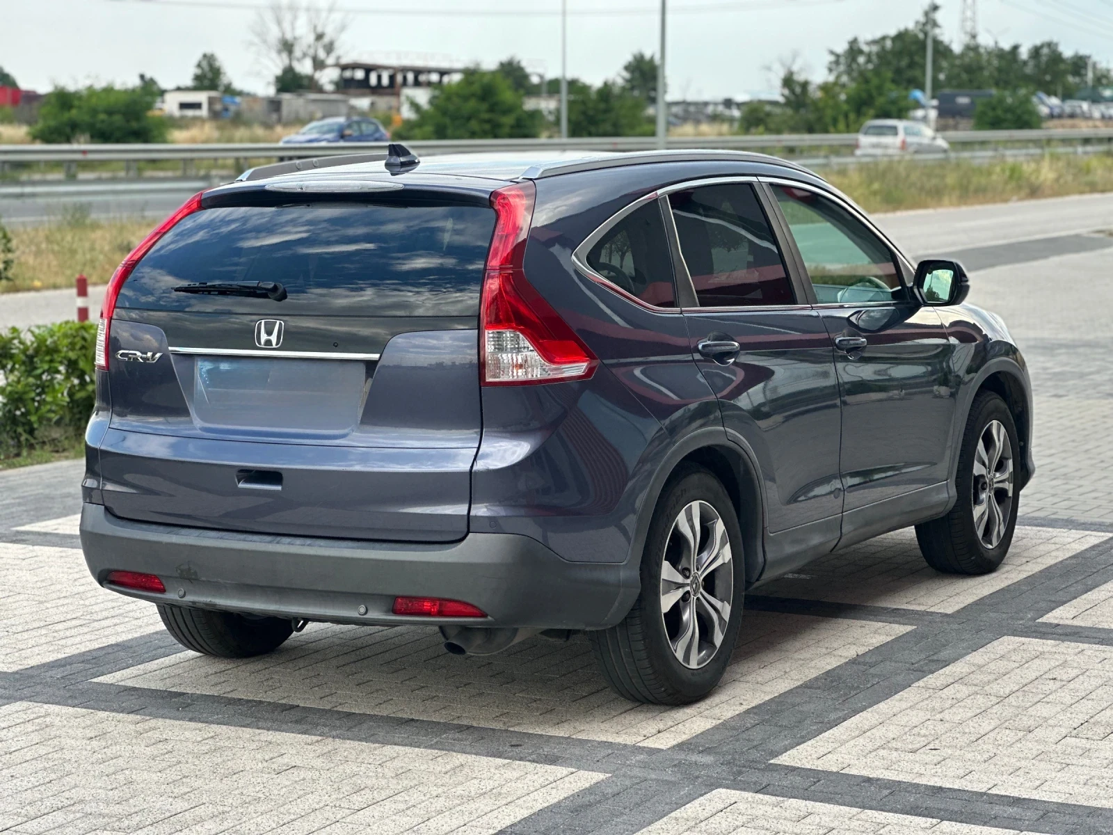 Honda Cr-v 111хил ВСИЧКИ ЕКСТРИ , снимка 9 - Автомобили и джипове - 54961408