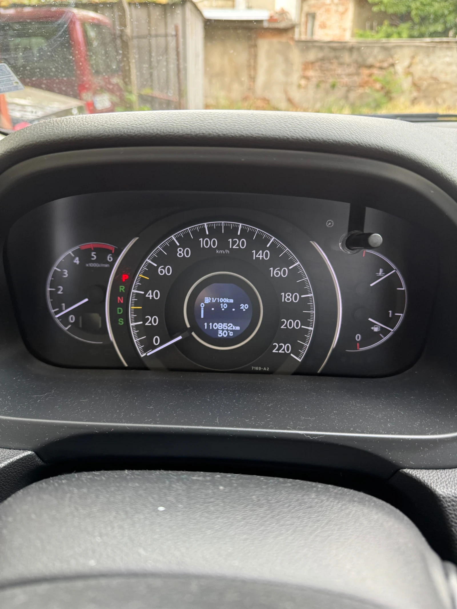 Honda Cr-v 111хил ВСИЧКИ ЕКСТРИ , снимка 10 - Автомобили и джипове - 54961408